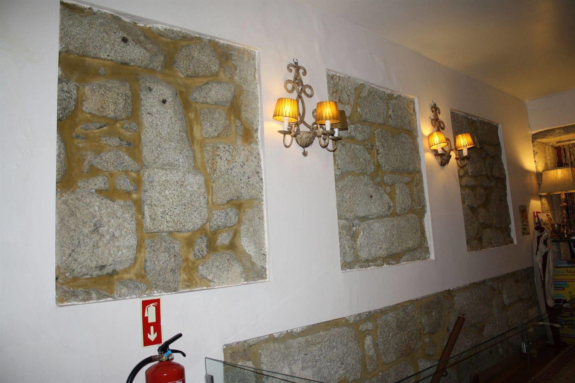 Hotel Residencia Pedra Antiga OOporto Esterno foto